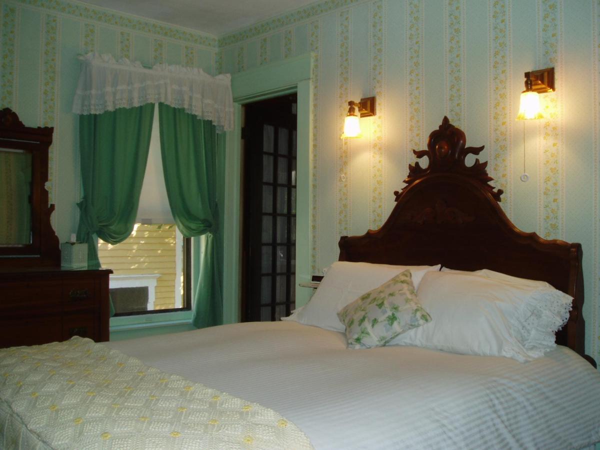 Rosewood Inn Corning Εξωτερικό φωτογραφία